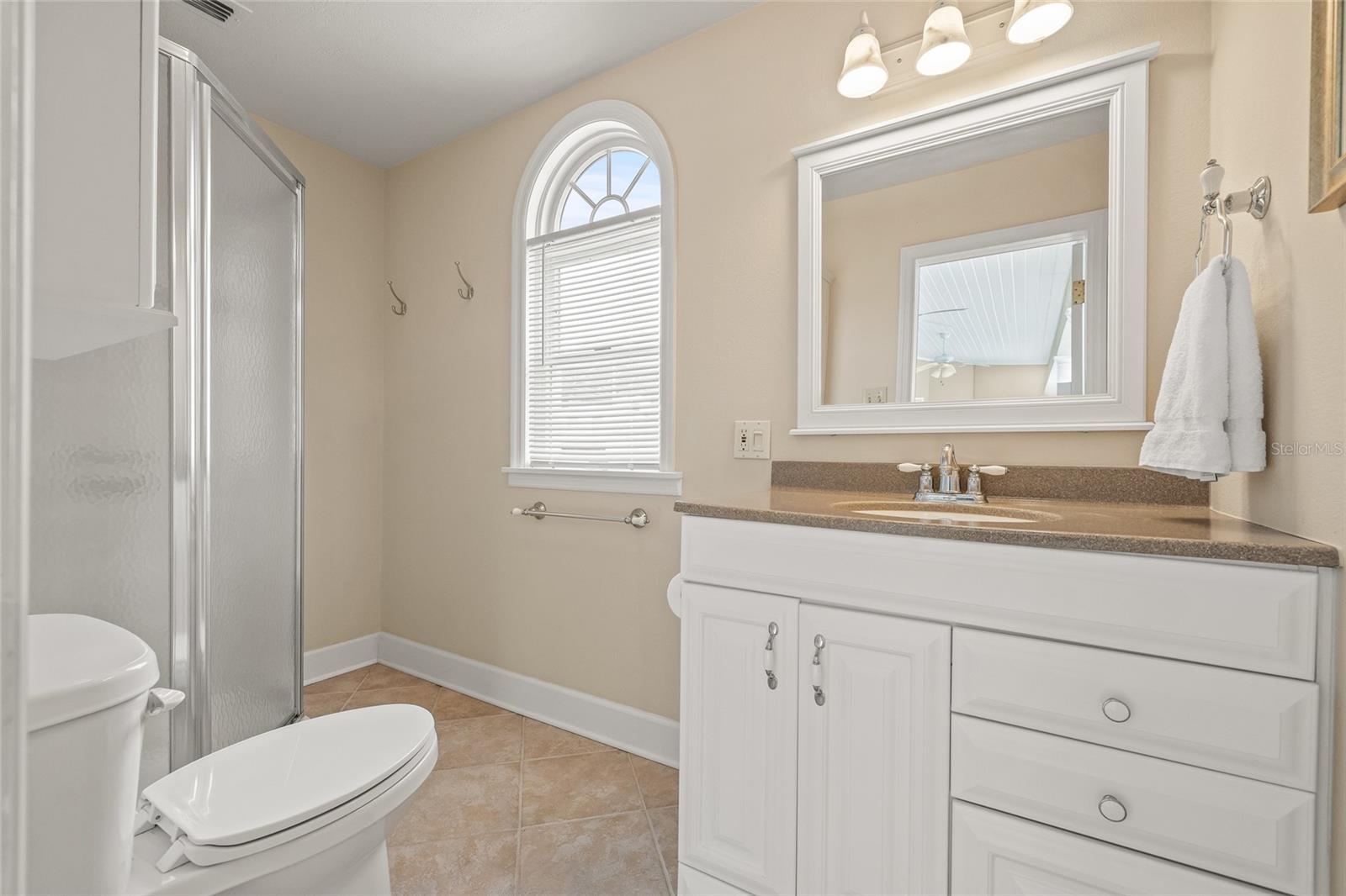Image 23 of 64 For 1080 Water Oak Court Ne