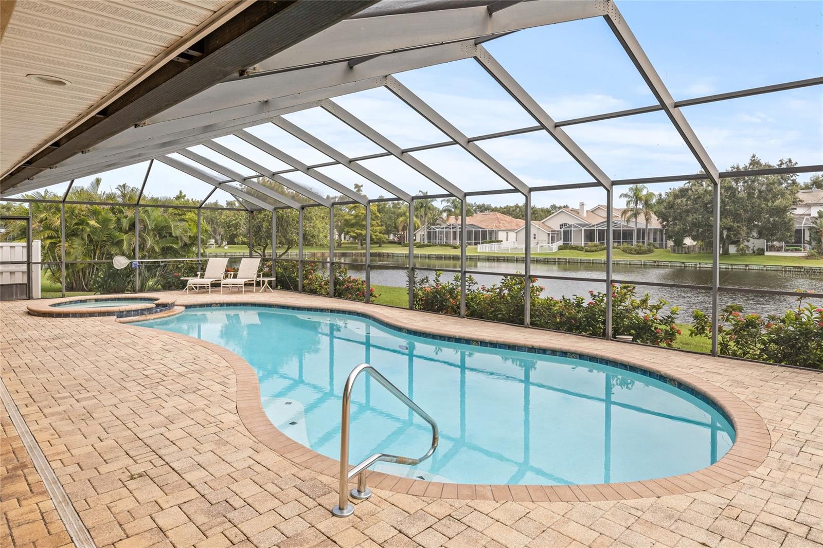 Image 25 of 64 For 1080 Water Oak Court Ne