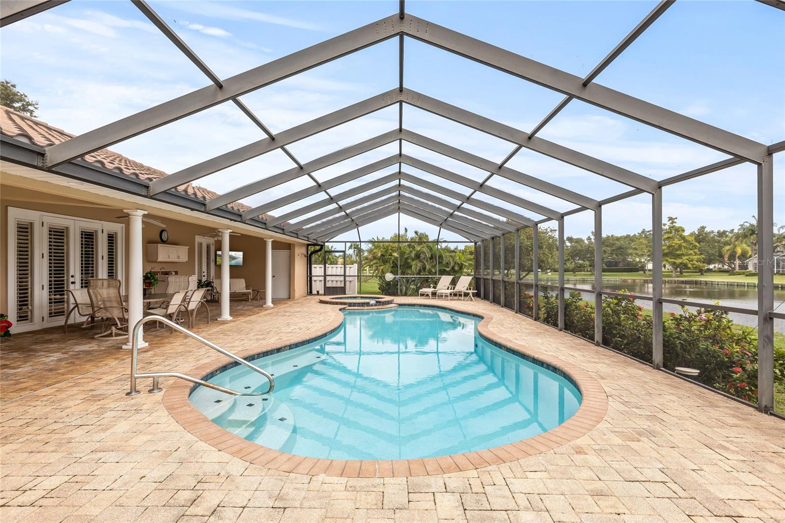 Image 26 of 64 For 1080 Water Oak Court Ne