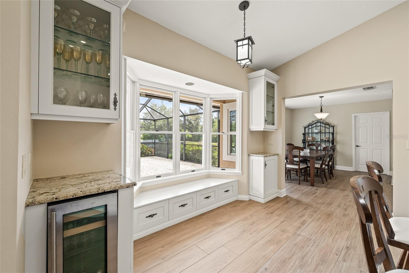 Image 33 of 64 For 1080 Water Oak Court Ne