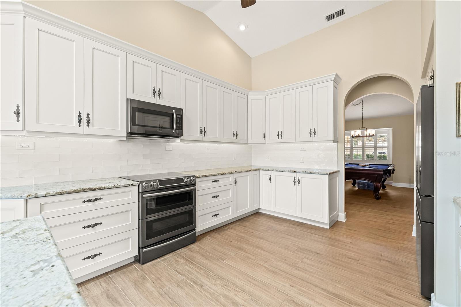 Image 35 of 64 For 1080 Water Oak Court Ne