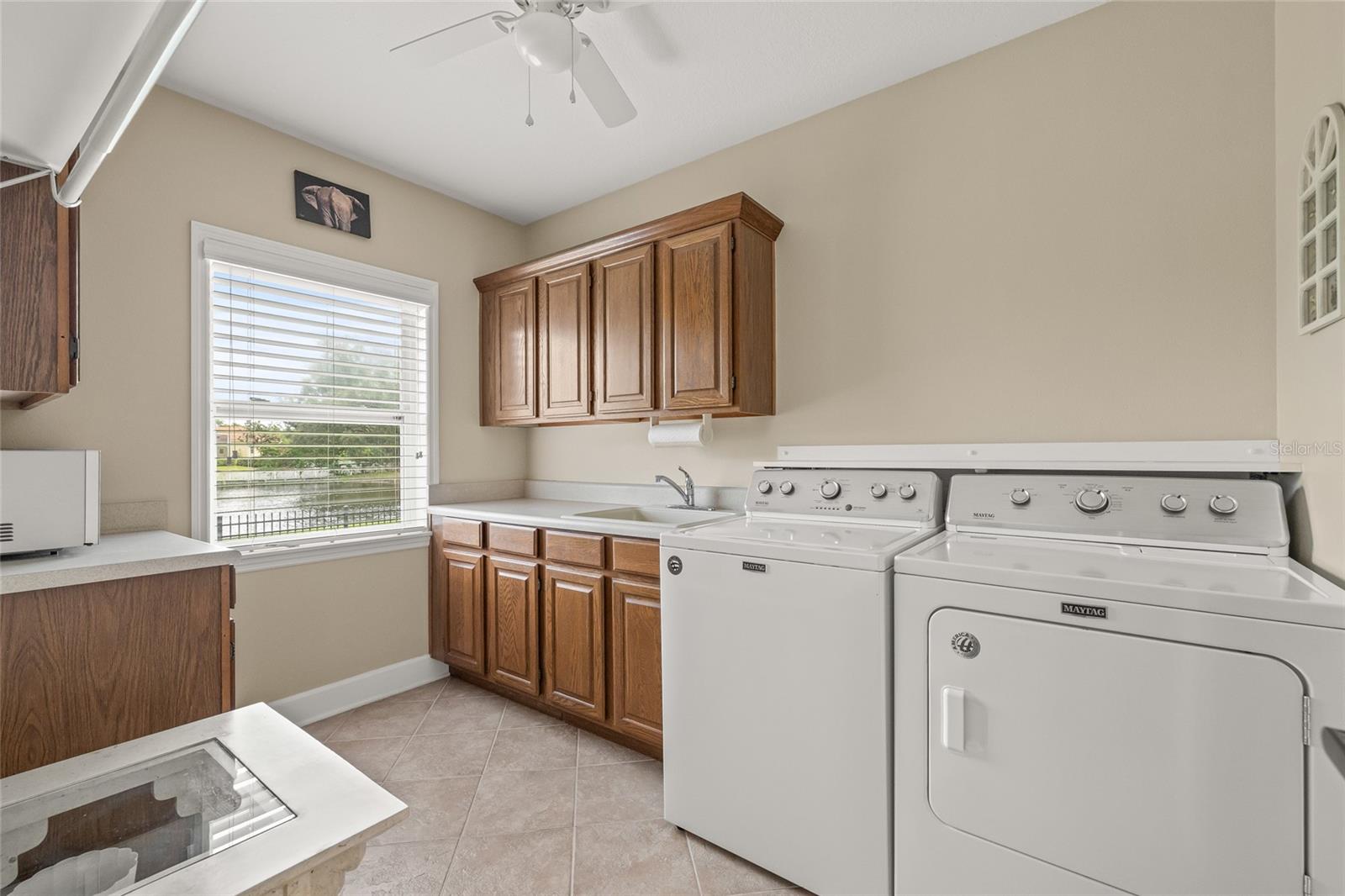 Image 42 of 64 For 1080 Water Oak Court Ne