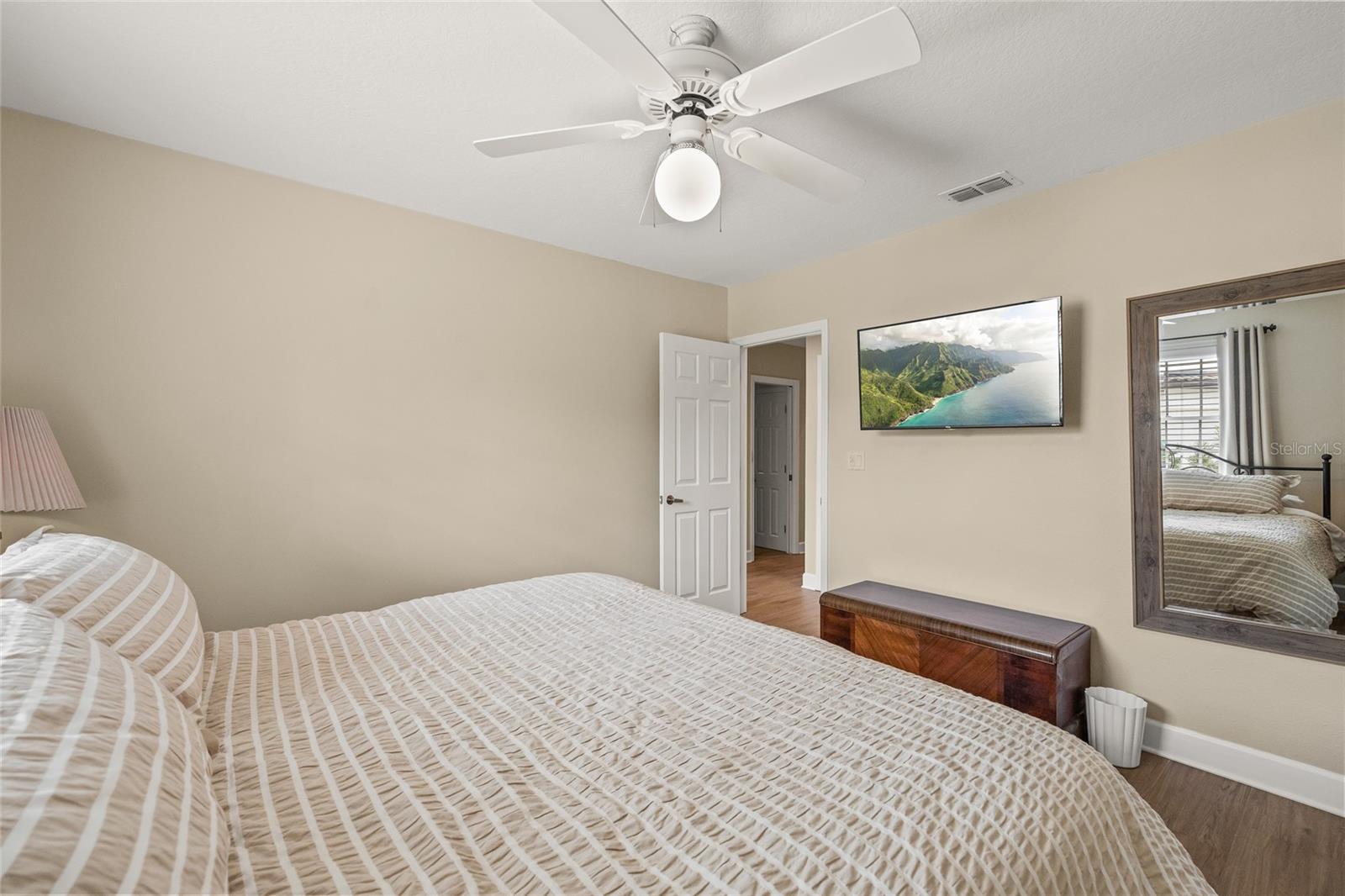 Image 51 of 64 For 1080 Water Oak Court Ne