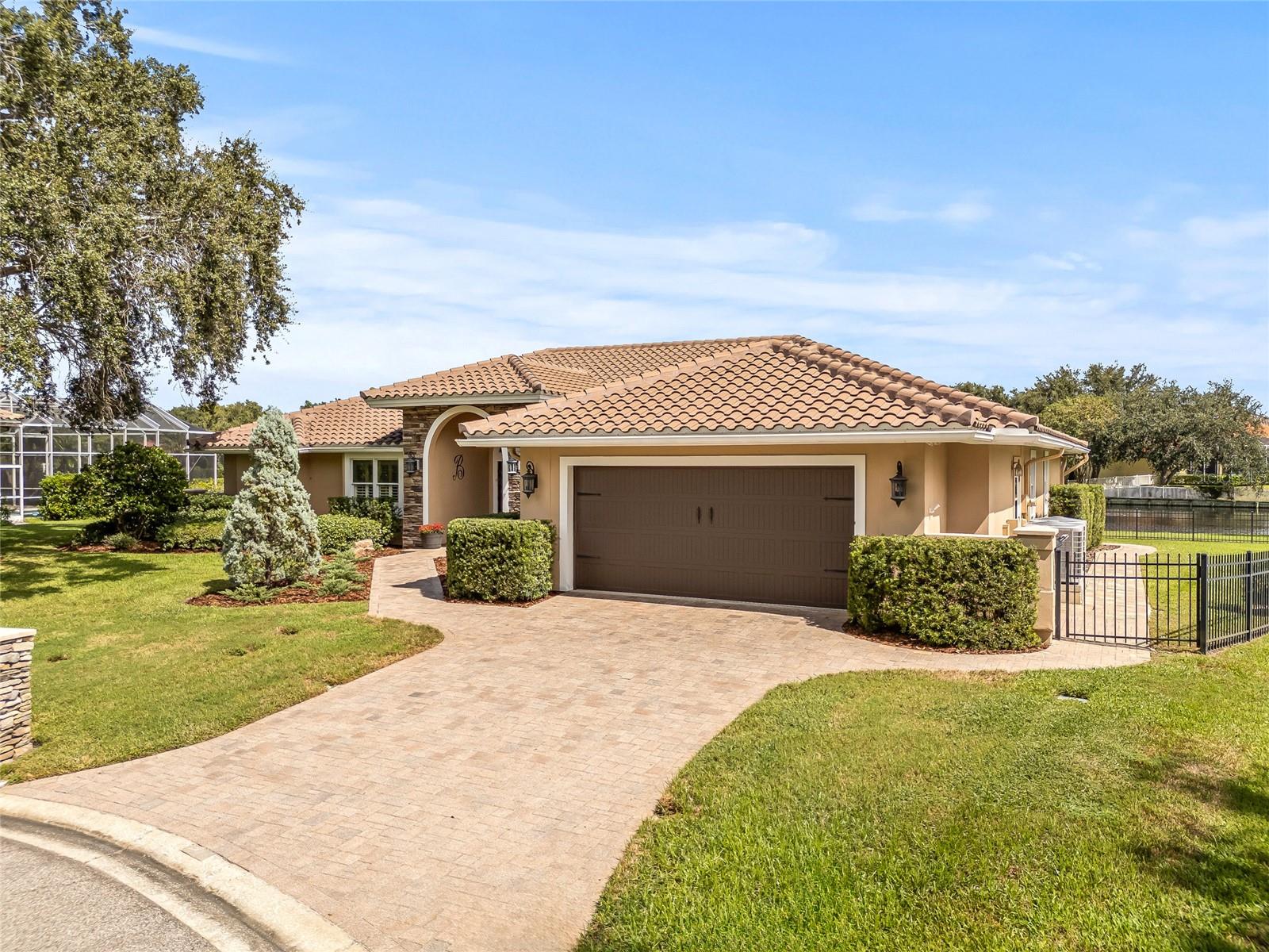 Image 6 of 64 For 1080 Water Oak Court Ne