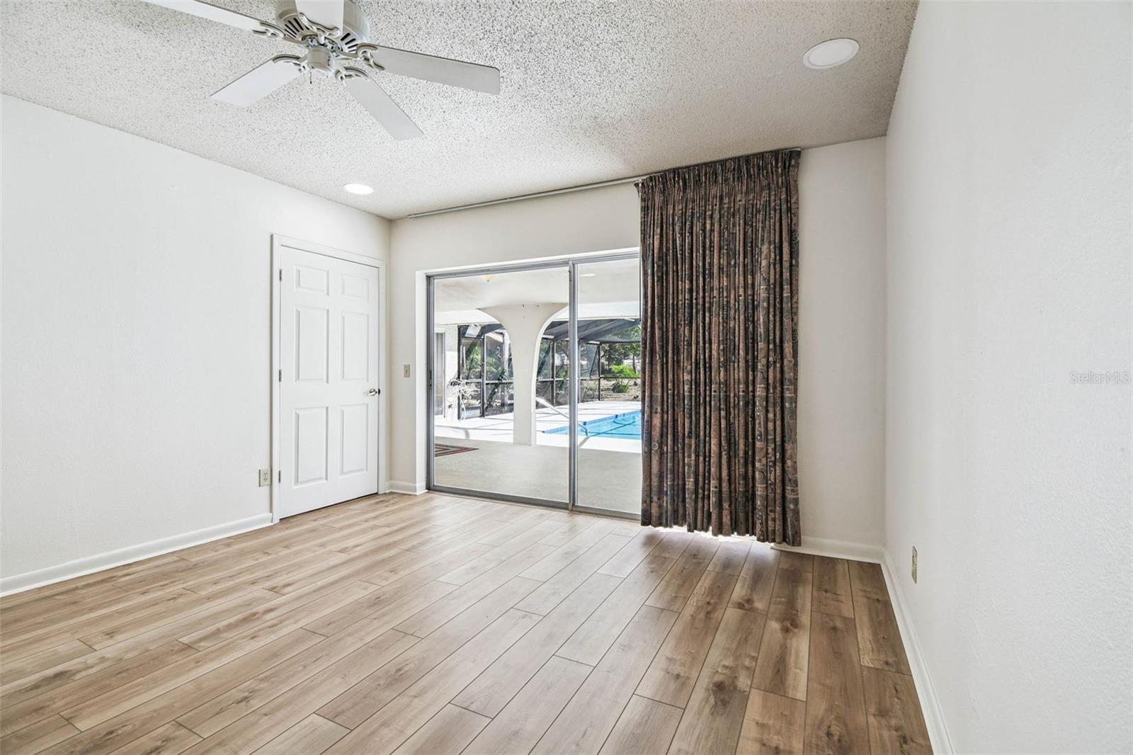 Image 31 of 73 For 12905 52nd Street