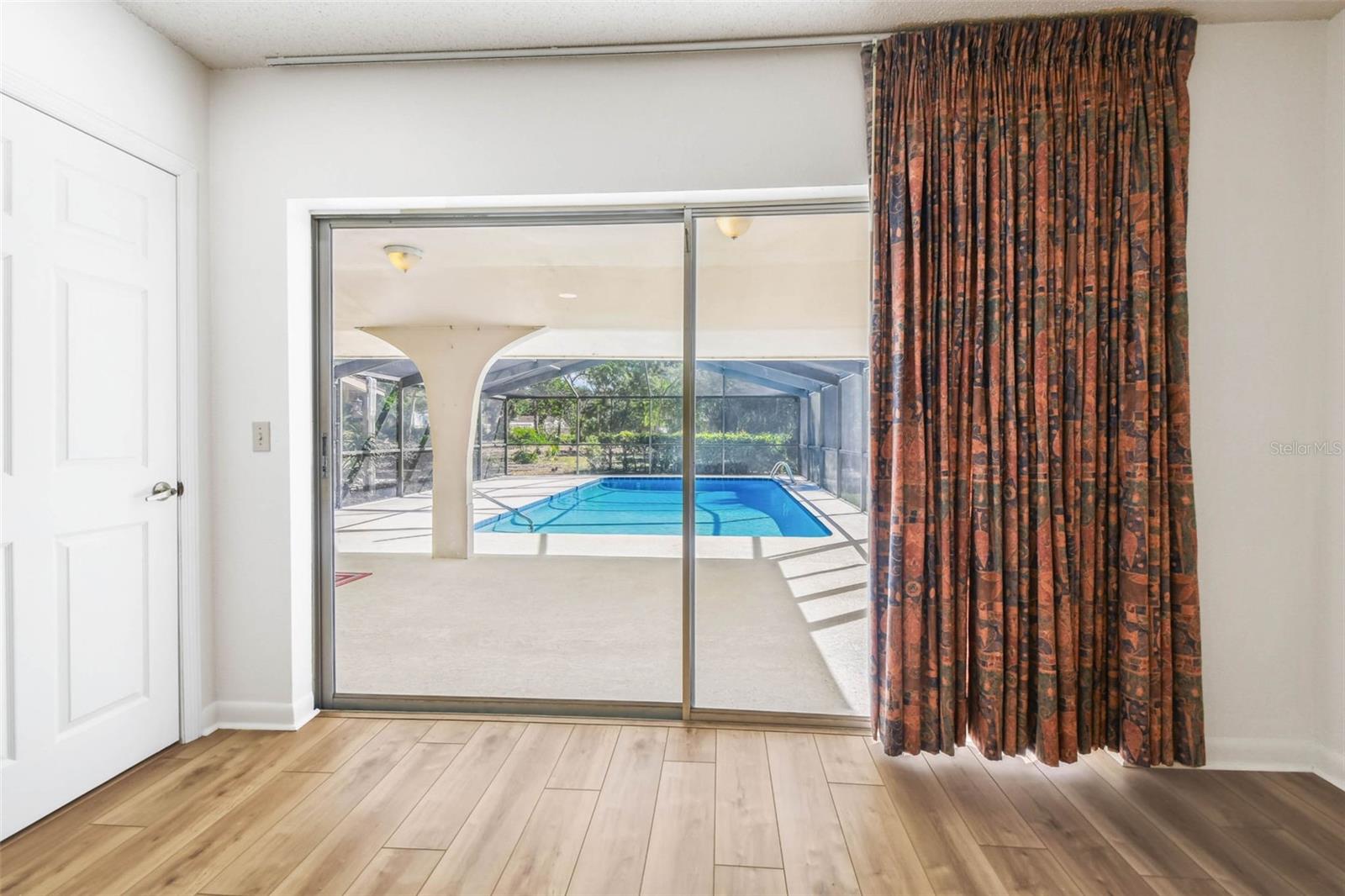 Image 33 of 73 For 12905 52nd Street