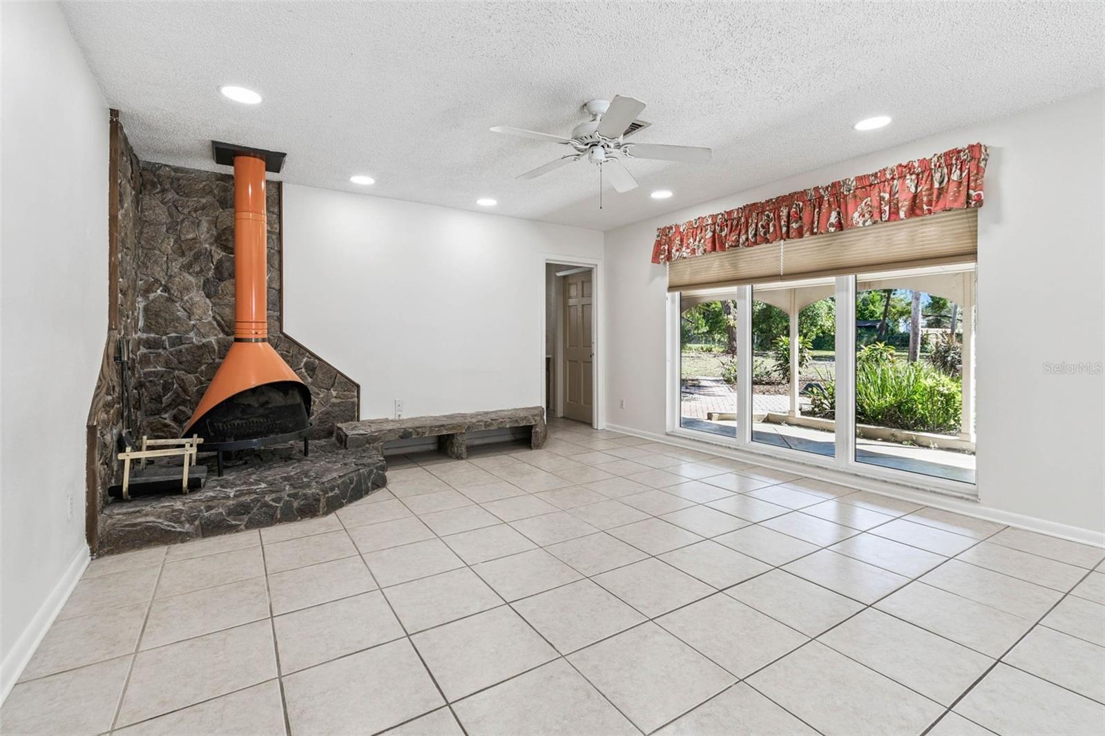 Image 47 of 73 For 12905 52nd Street