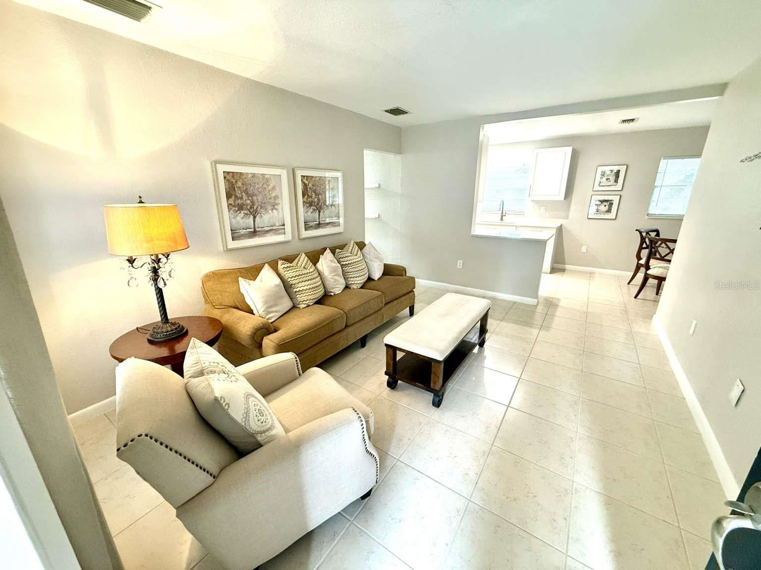 Image 5 of 16 For 654 Romano Avenue