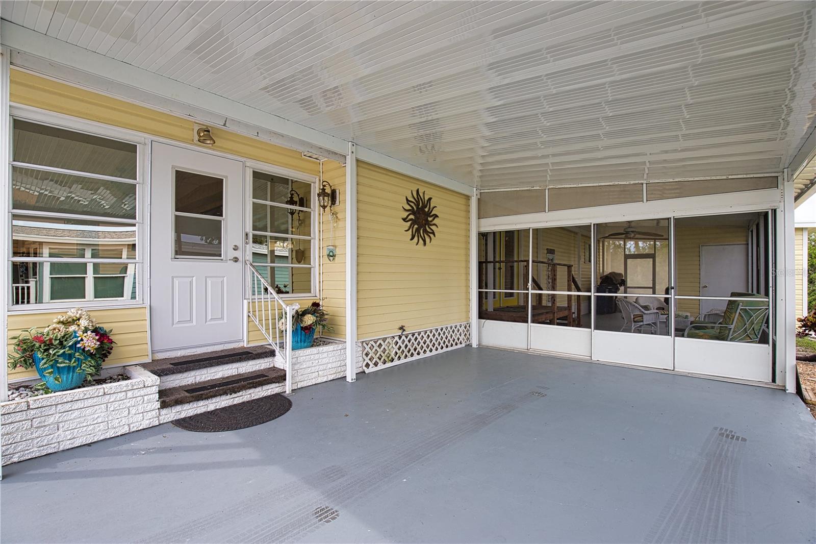 Image 7 of 84 For 748 Sanchez Circle