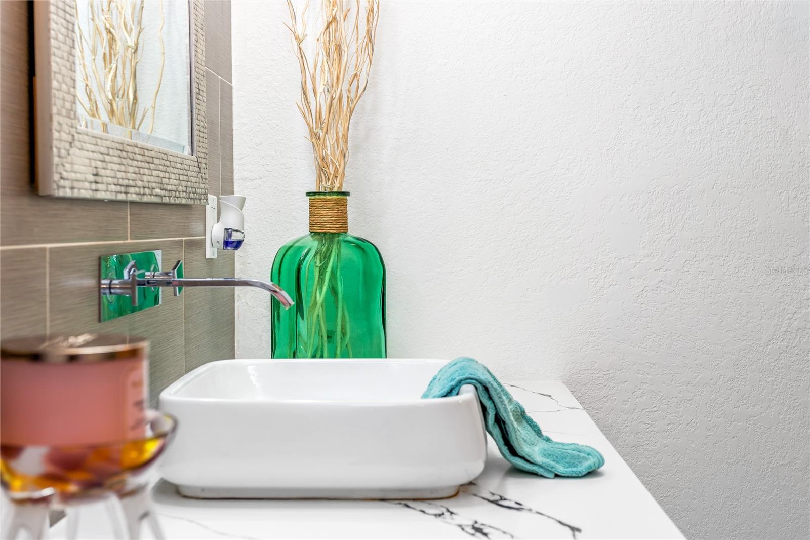 Image 16 of 38 For 8207 Tanglewood Lane