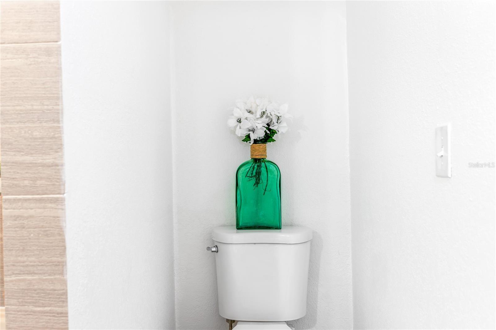 Image 17 of 38 For 8207 Tanglewood Lane