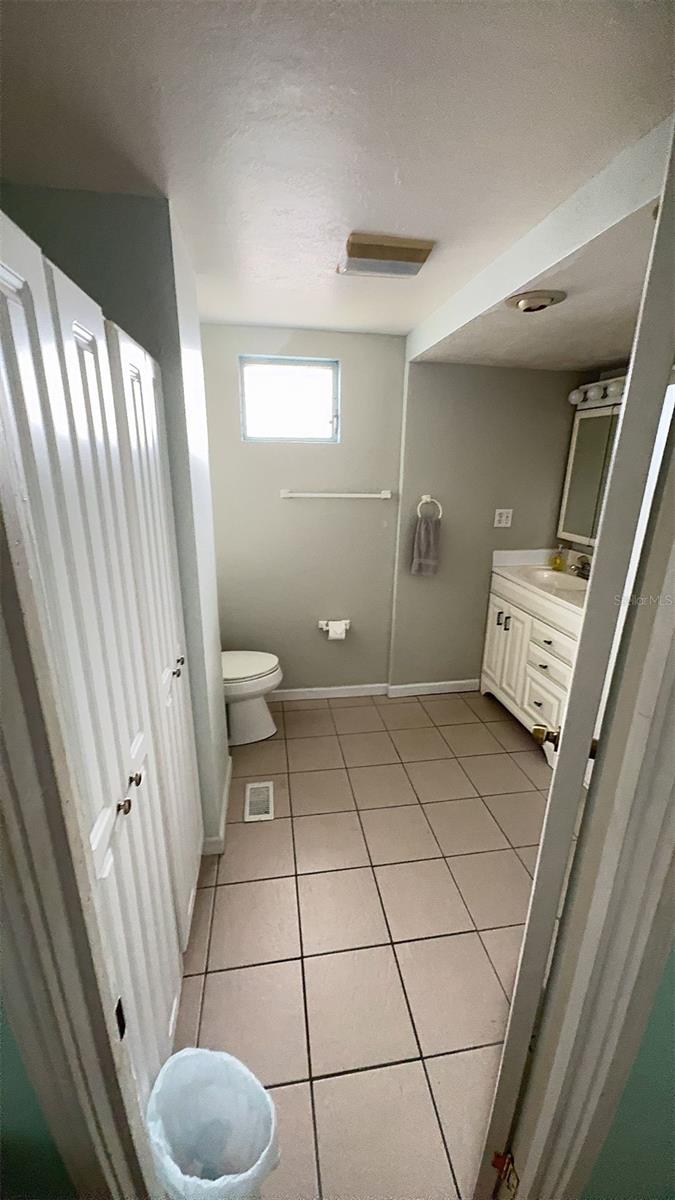 Listing photo id 22 for 4851 Gandy Boulevard B11l38