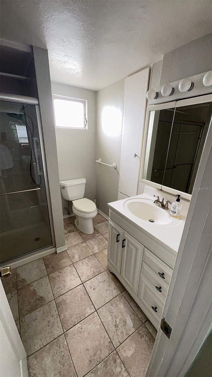 Listing photo id 24 for 4851 Gandy Boulevard B11l38