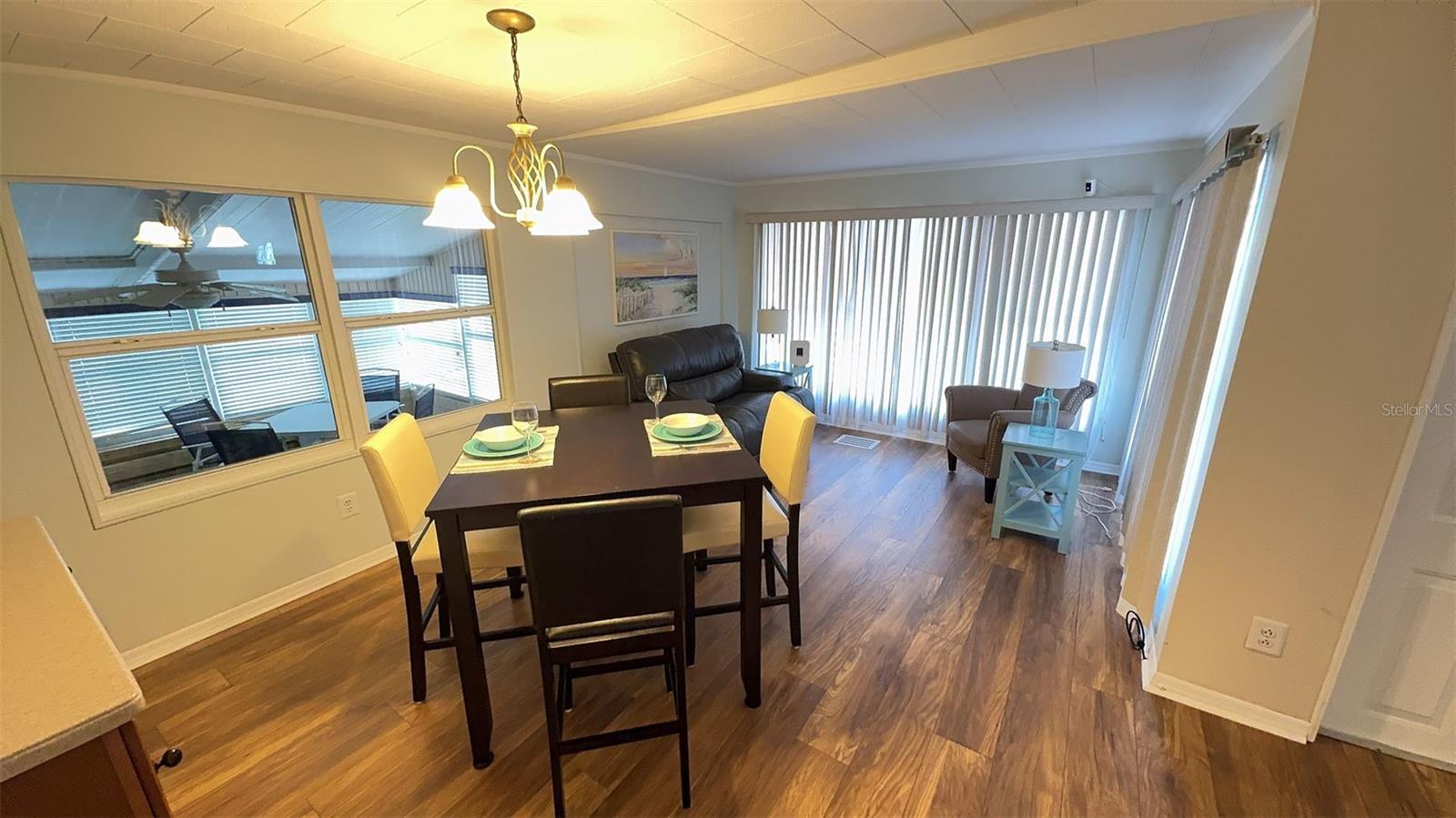 Listing photo id 6 for 4851 Gandy Boulevard B11l38