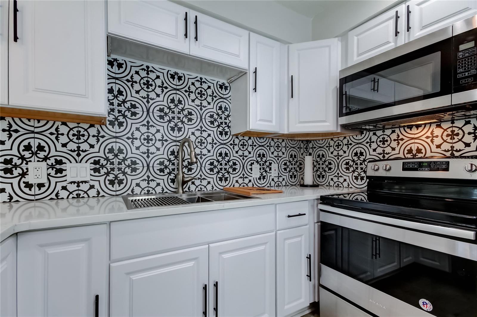 Image 12 of 40 For 439 34th Avenue N