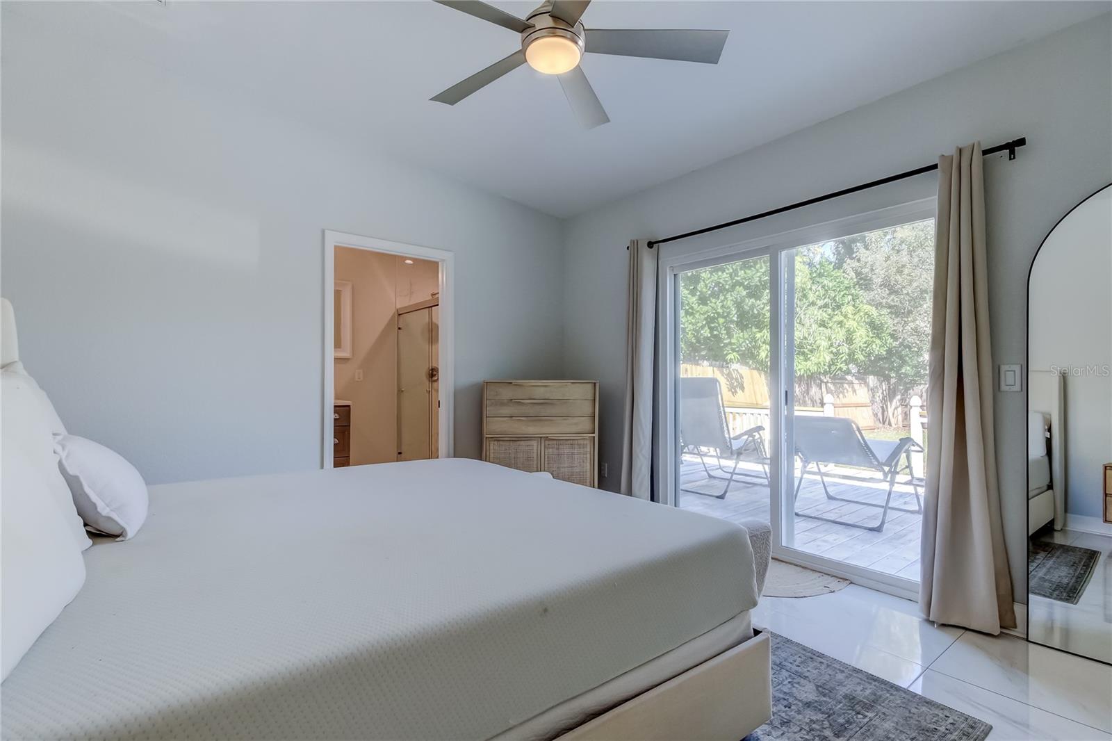 Image 19 of 40 For 439 34th Avenue N