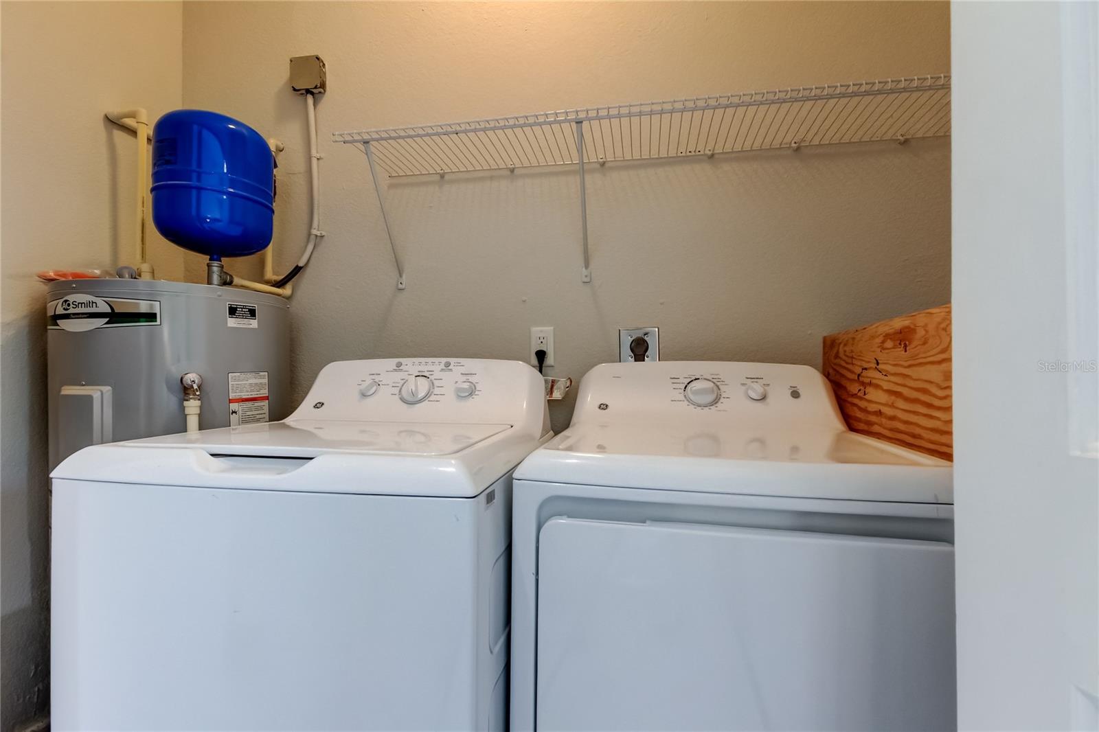 Image 31 of 40 For 439 34th Avenue N