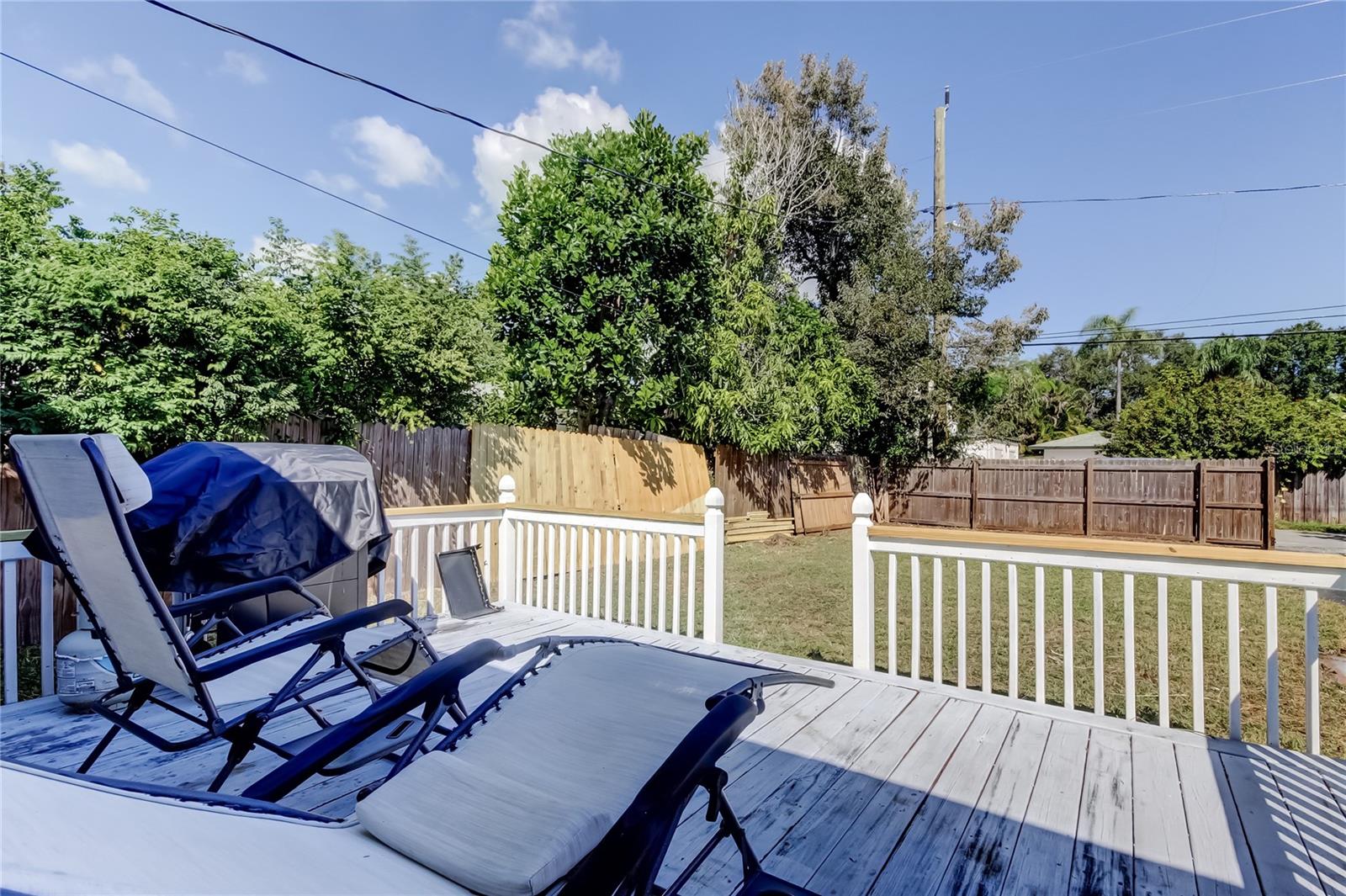 Image 34 of 40 For 439 34th Avenue N