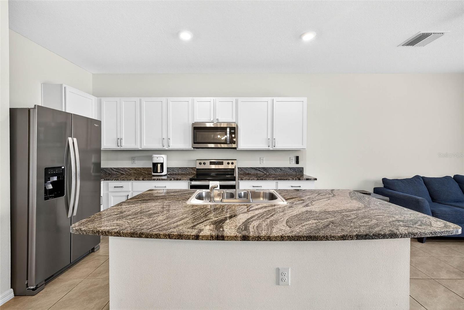 Image 11 of 47 For 193 Mangrove Shade Circle