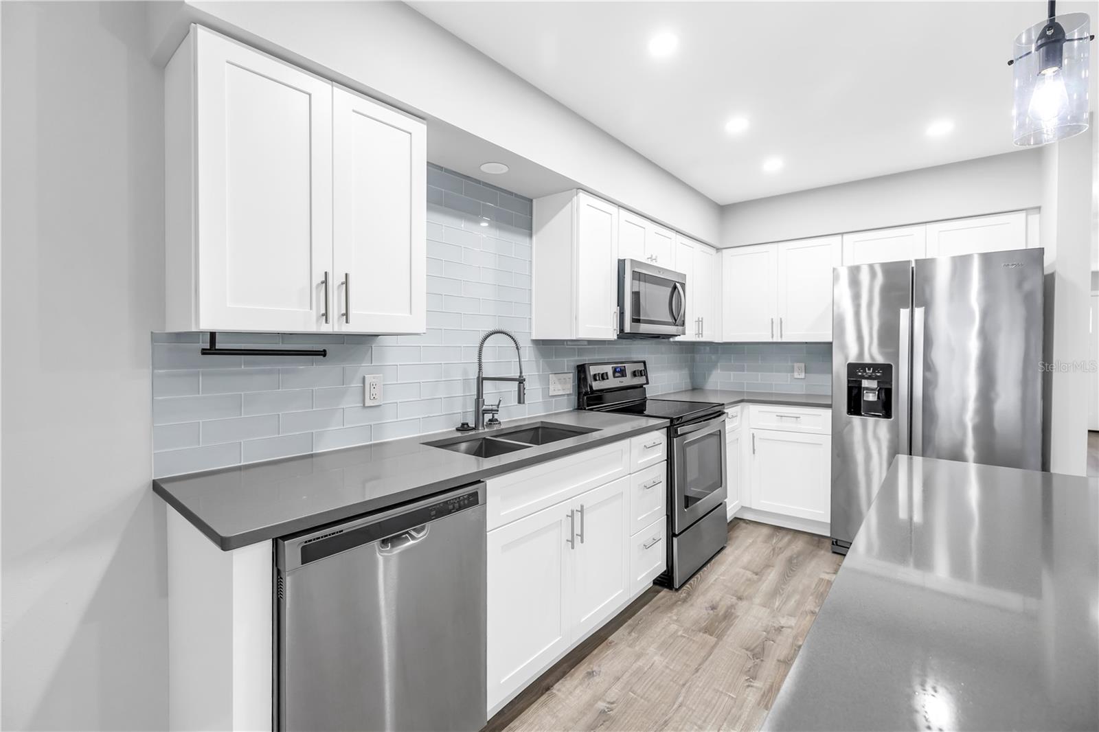 Image 10 of 30 For 6710 121st Avenue 8