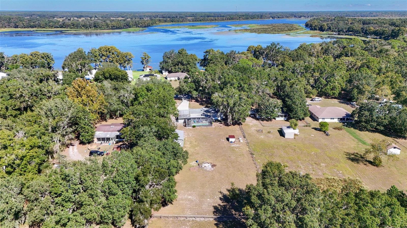 Image 60 of 75 For 6716 Riverbend Road