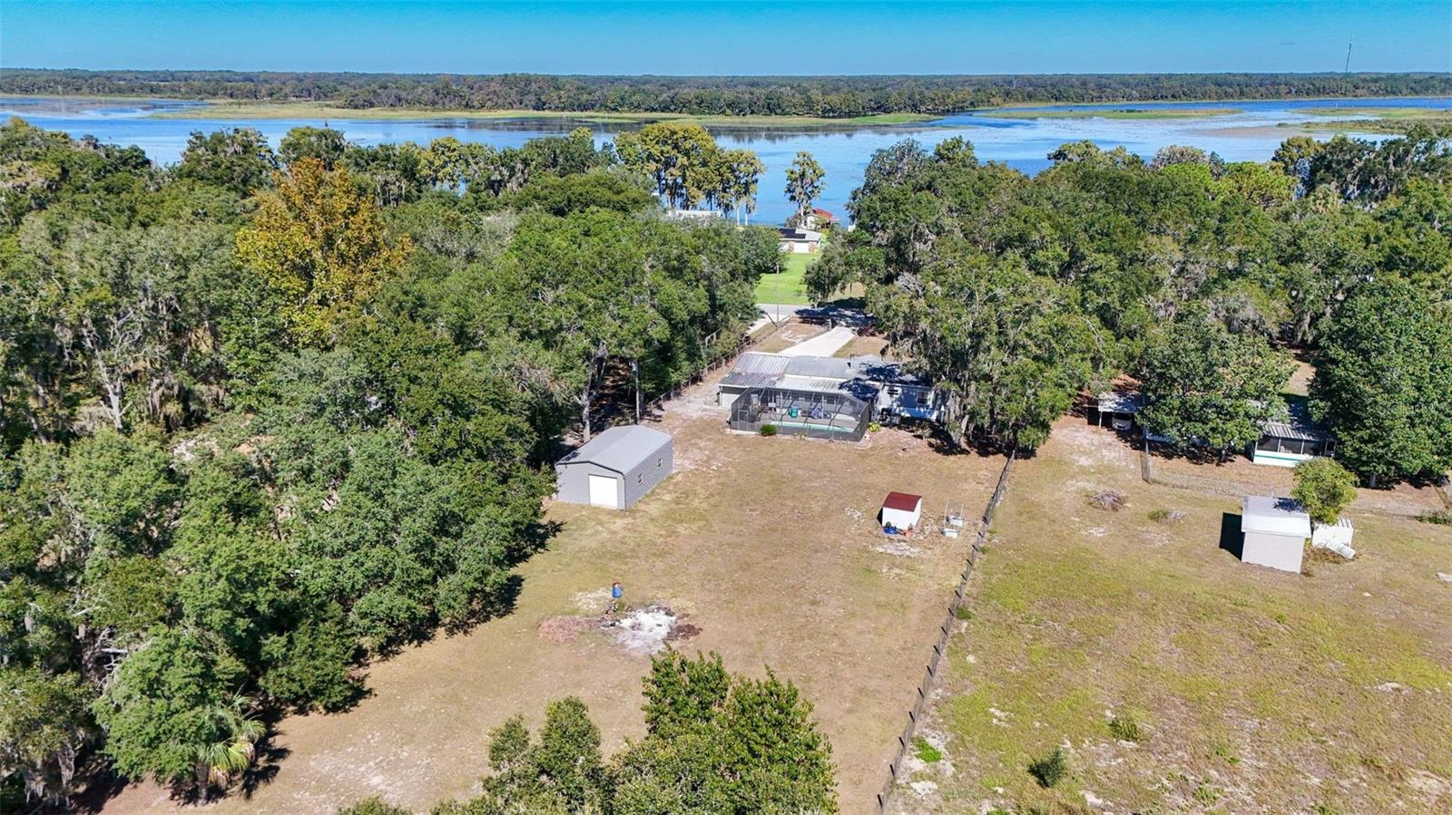 Image 70 of 75 For 6716 Riverbend Road