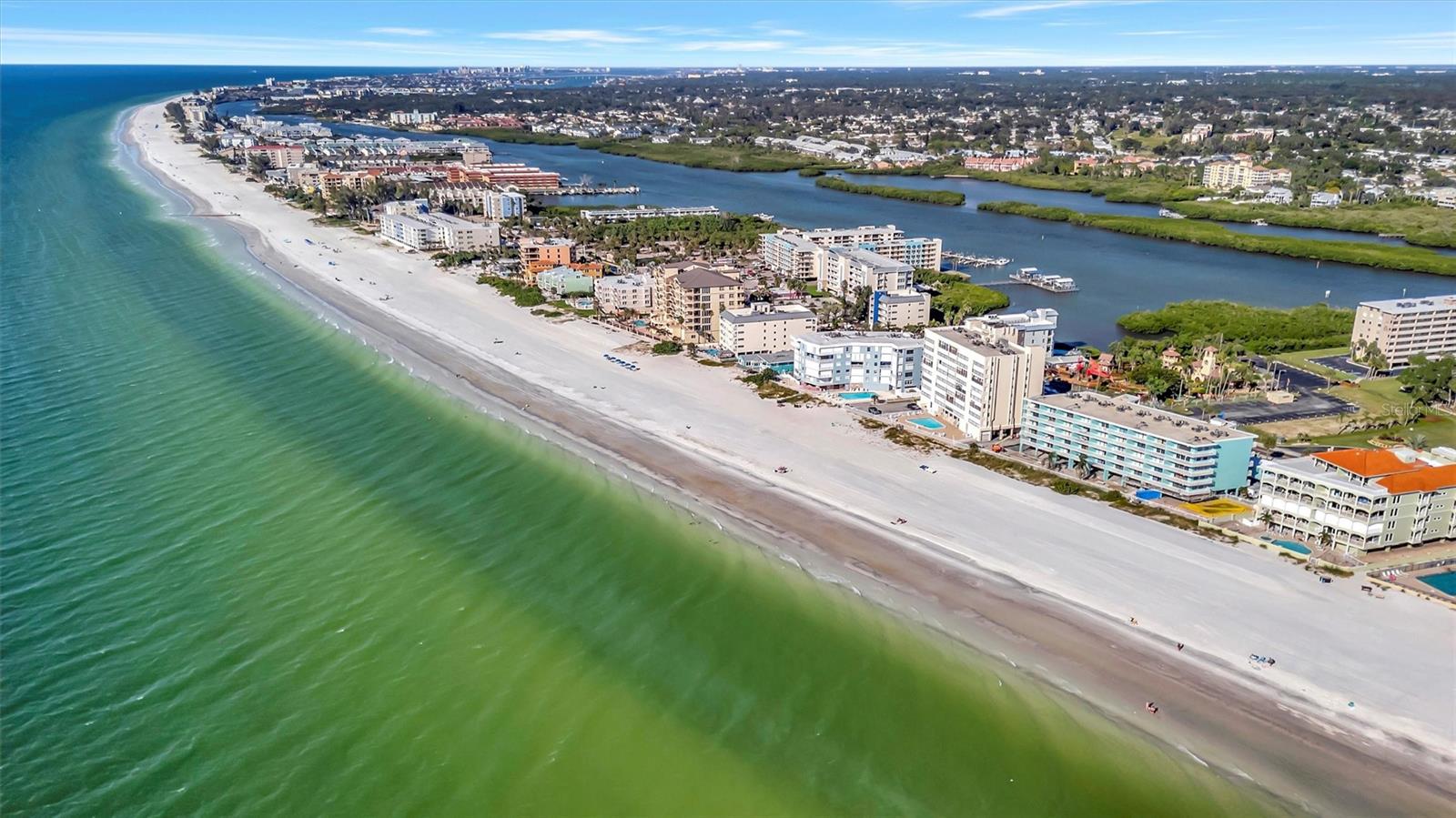 Image 40 of 45 For 19450 Gulf Boulevard 205