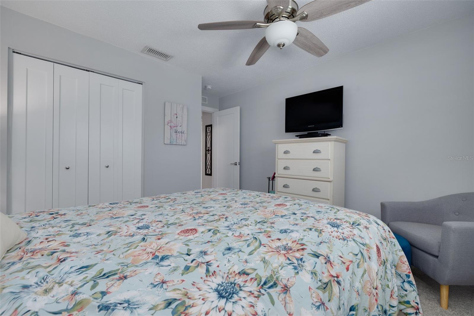 Image 7 of 28 For 1627 Dale Circle S