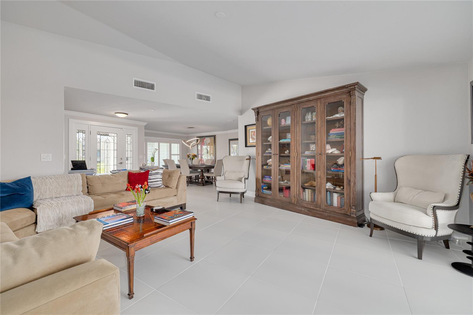 Image 18 of 64 For 4959 58th Avenue S