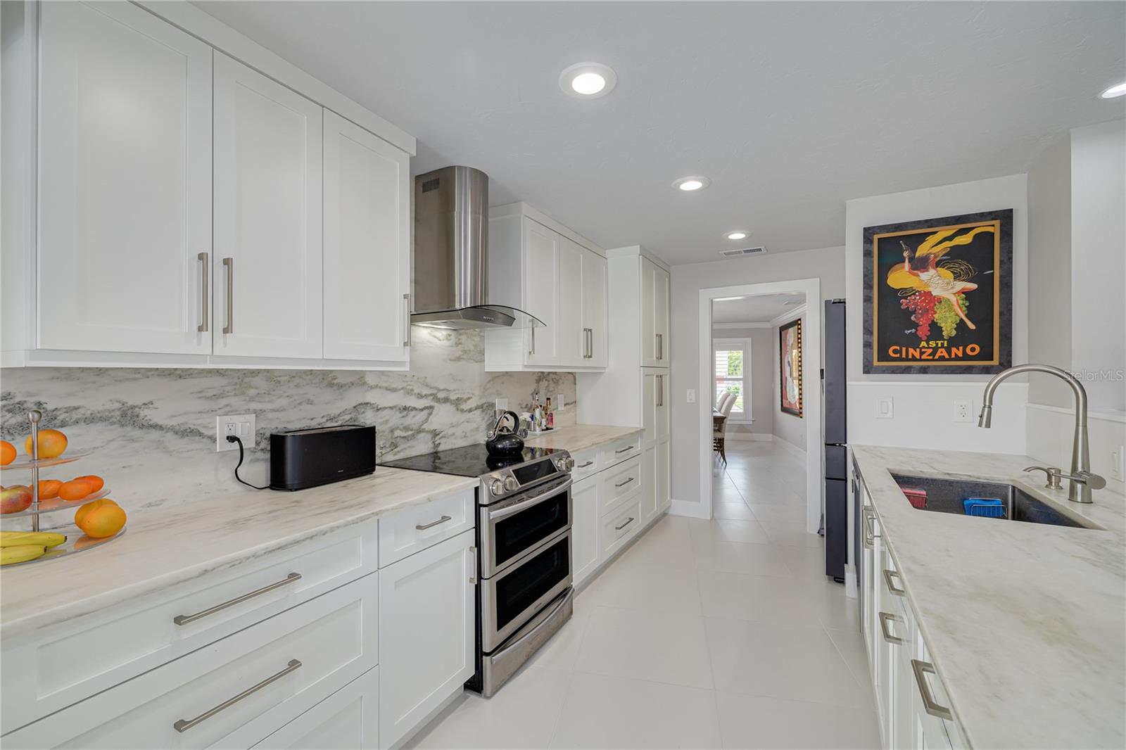 Image 27 of 64 For 4959 58th Avenue S
