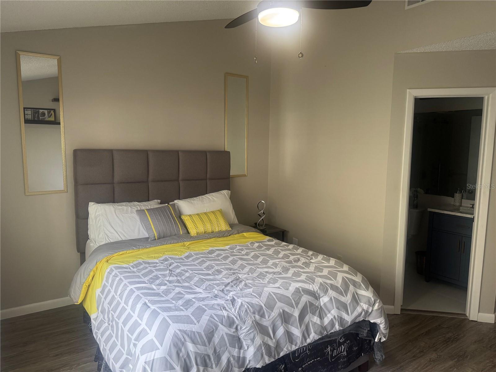 Image 13 of 21 For 11316 Grandville Drive