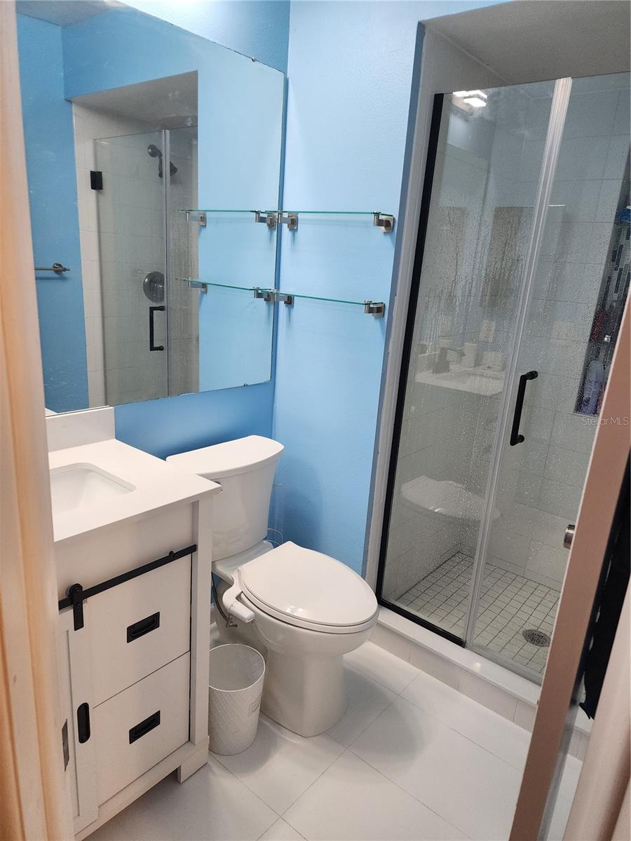 Image 15 of 21 For 11316 Grandville Drive