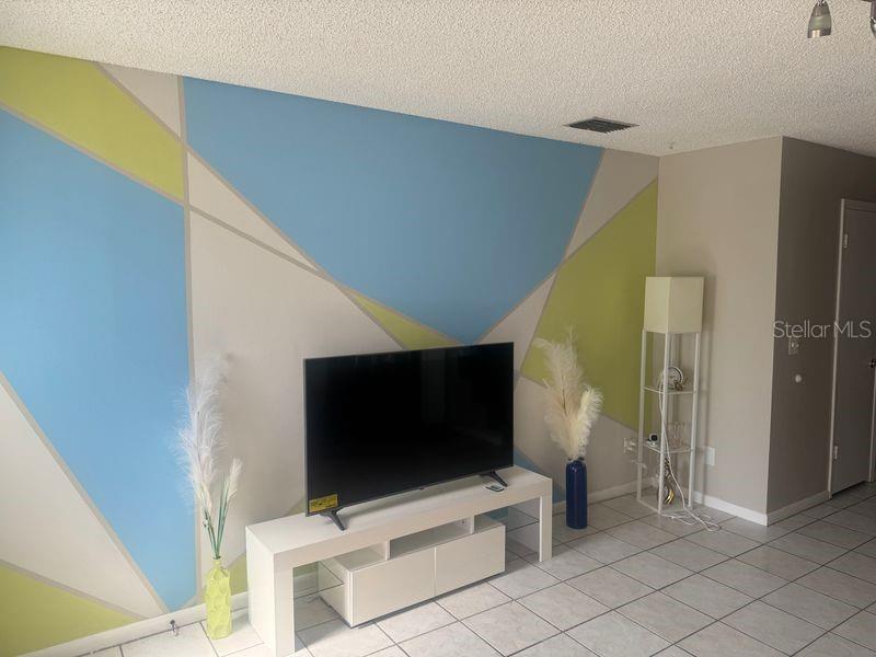 Image 3 of 21 For 11316 Grandville Drive