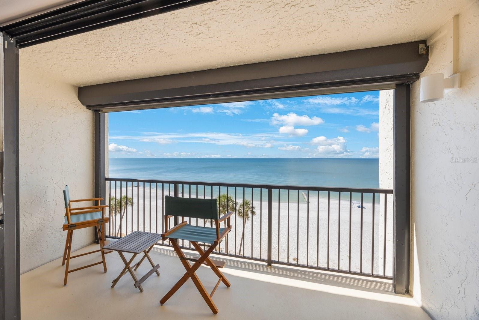 Image 26 of 49 For 14950 Gulf Boulevard 605