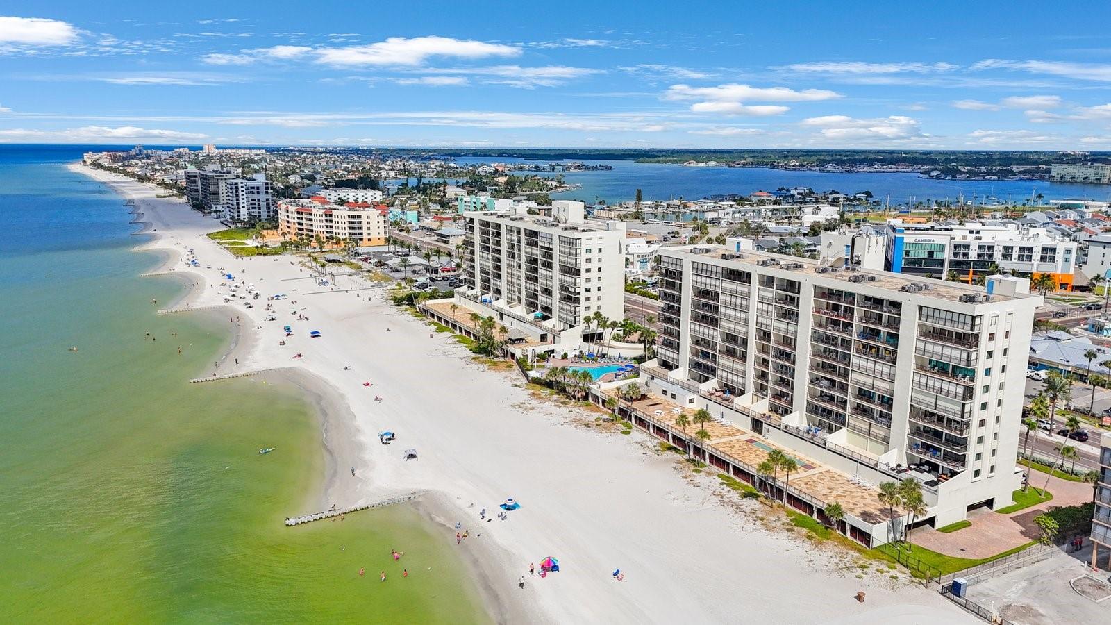 Image 40 of 49 For 14950 Gulf Boulevard 605