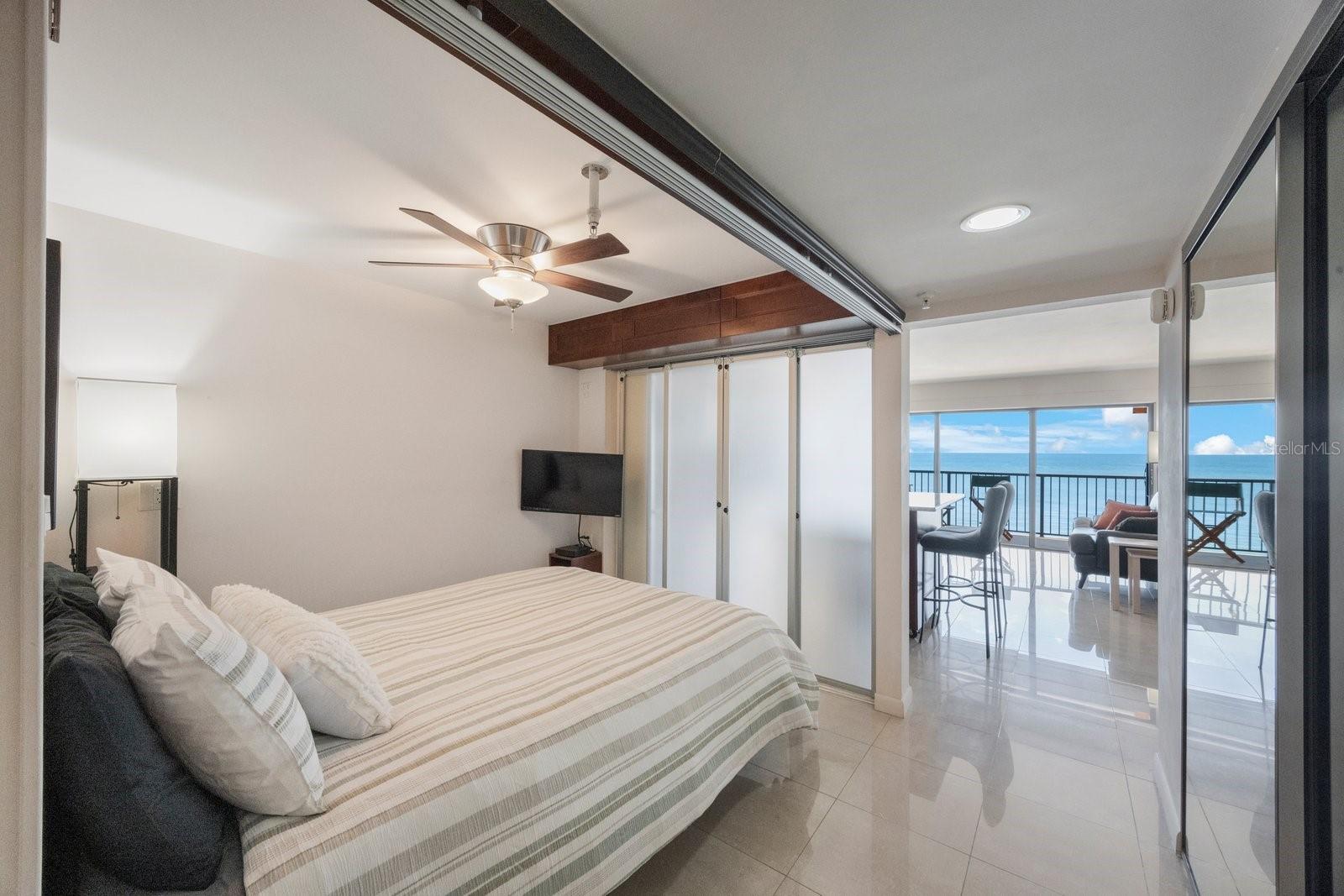 Image 6 of 49 For 14950 Gulf Boulevard 605