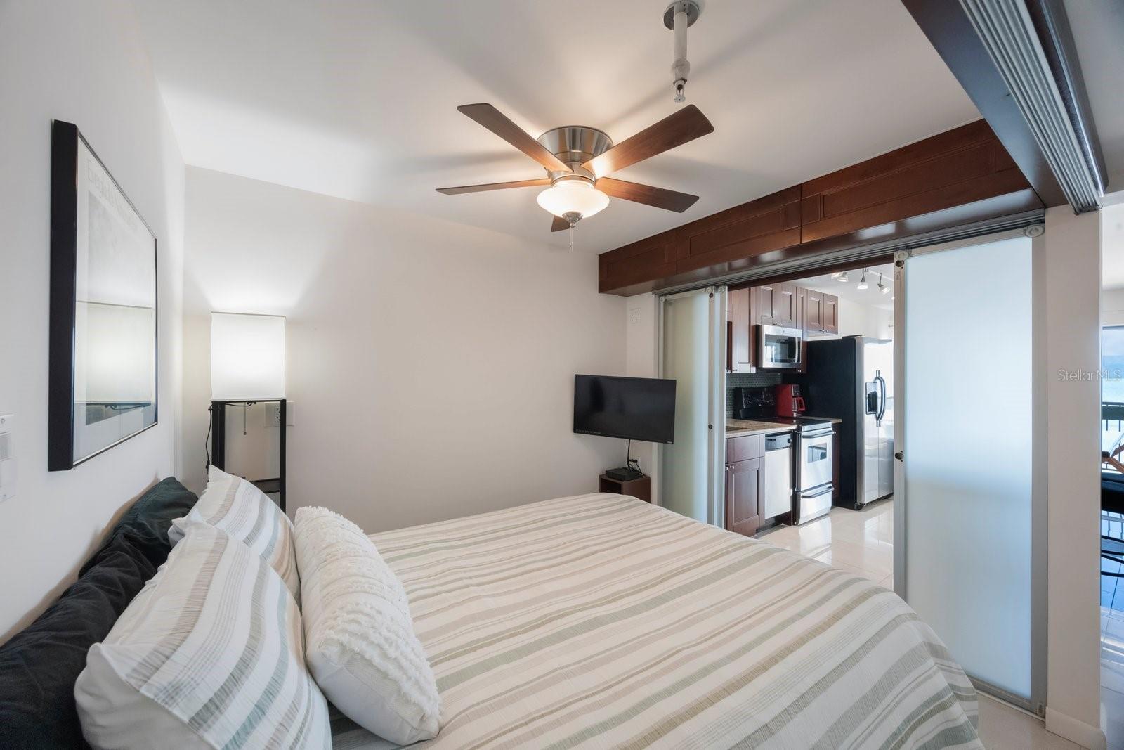 Image 8 of 49 For 14950 Gulf Boulevard 605
