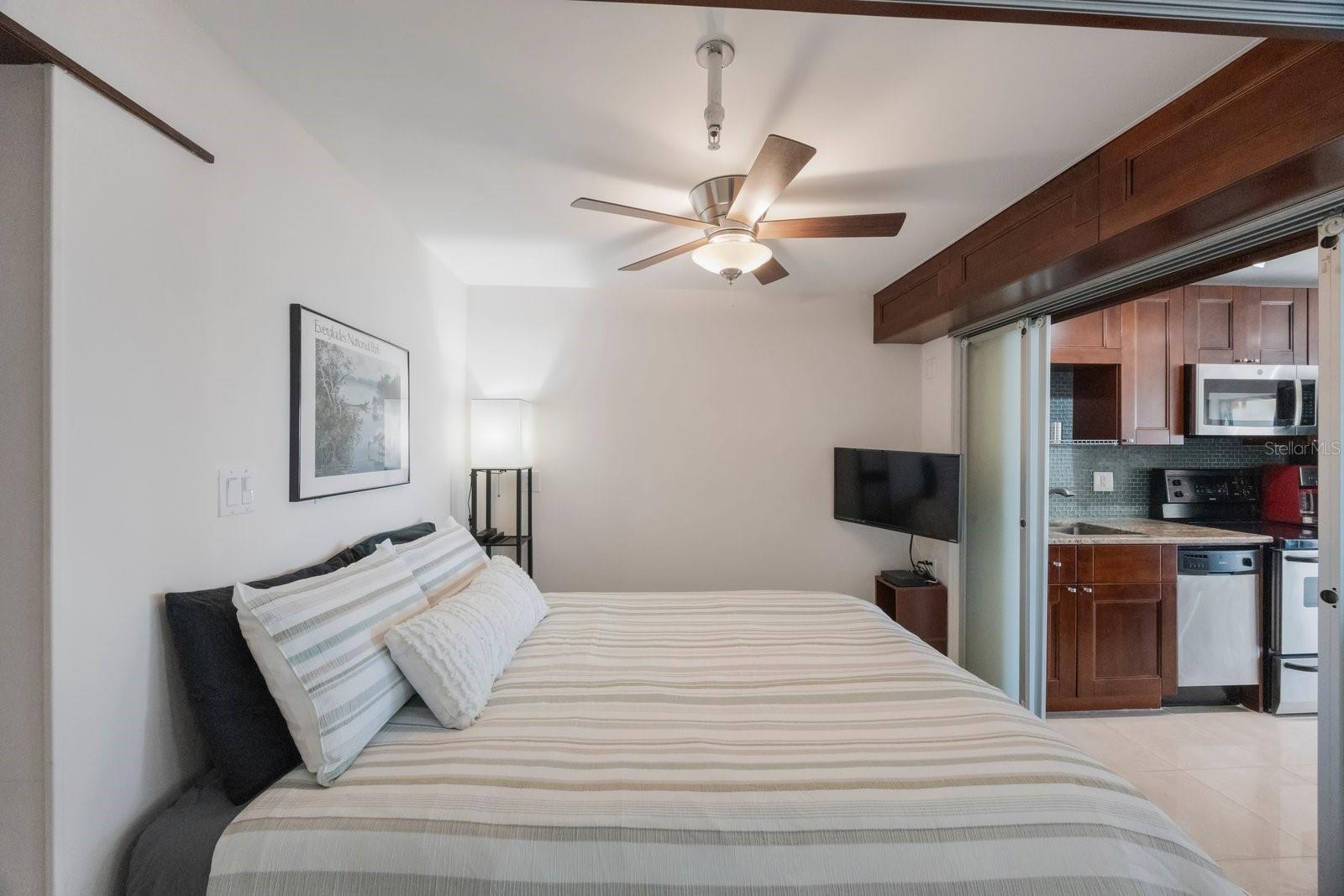 Image 9 of 49 For 14950 Gulf Boulevard 605