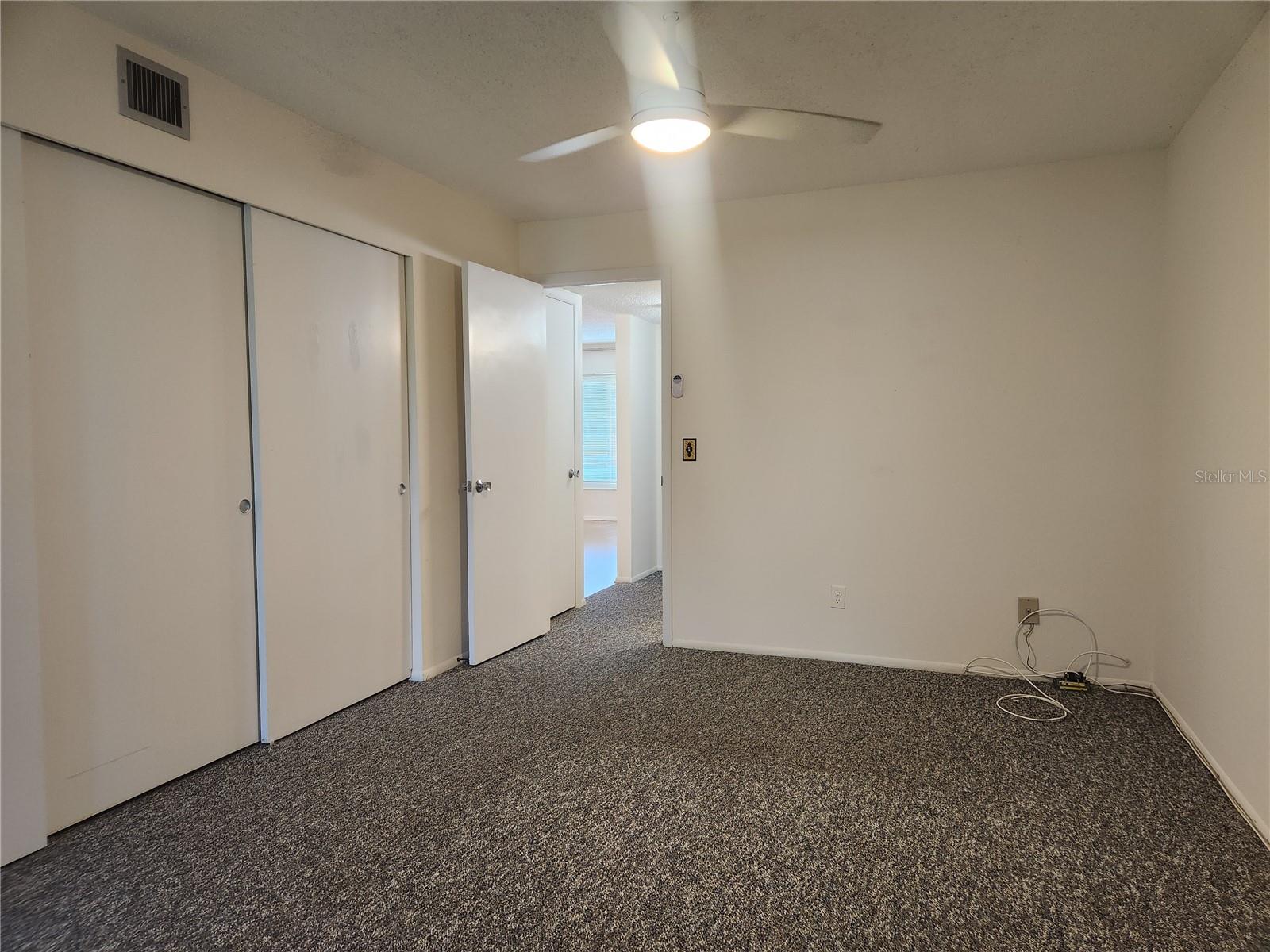 Image 7 of 26 For 2358 Ecuadorian Way 40