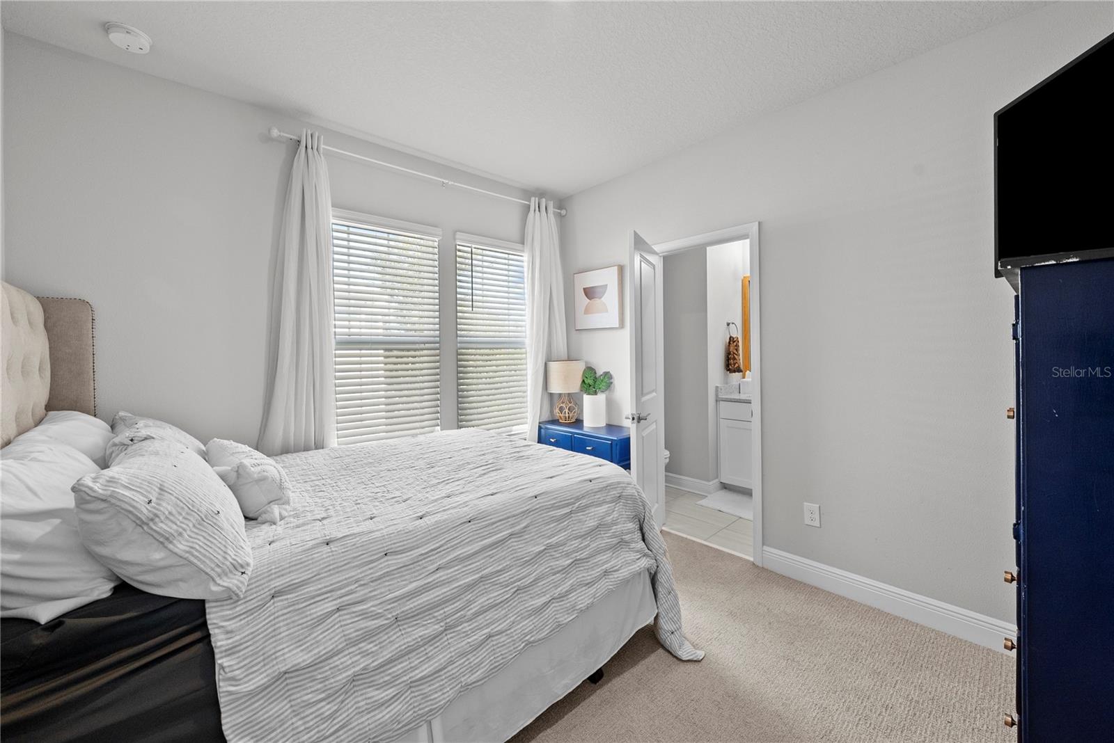 Image 30 of 41 For 203 Tampania Avenue 1