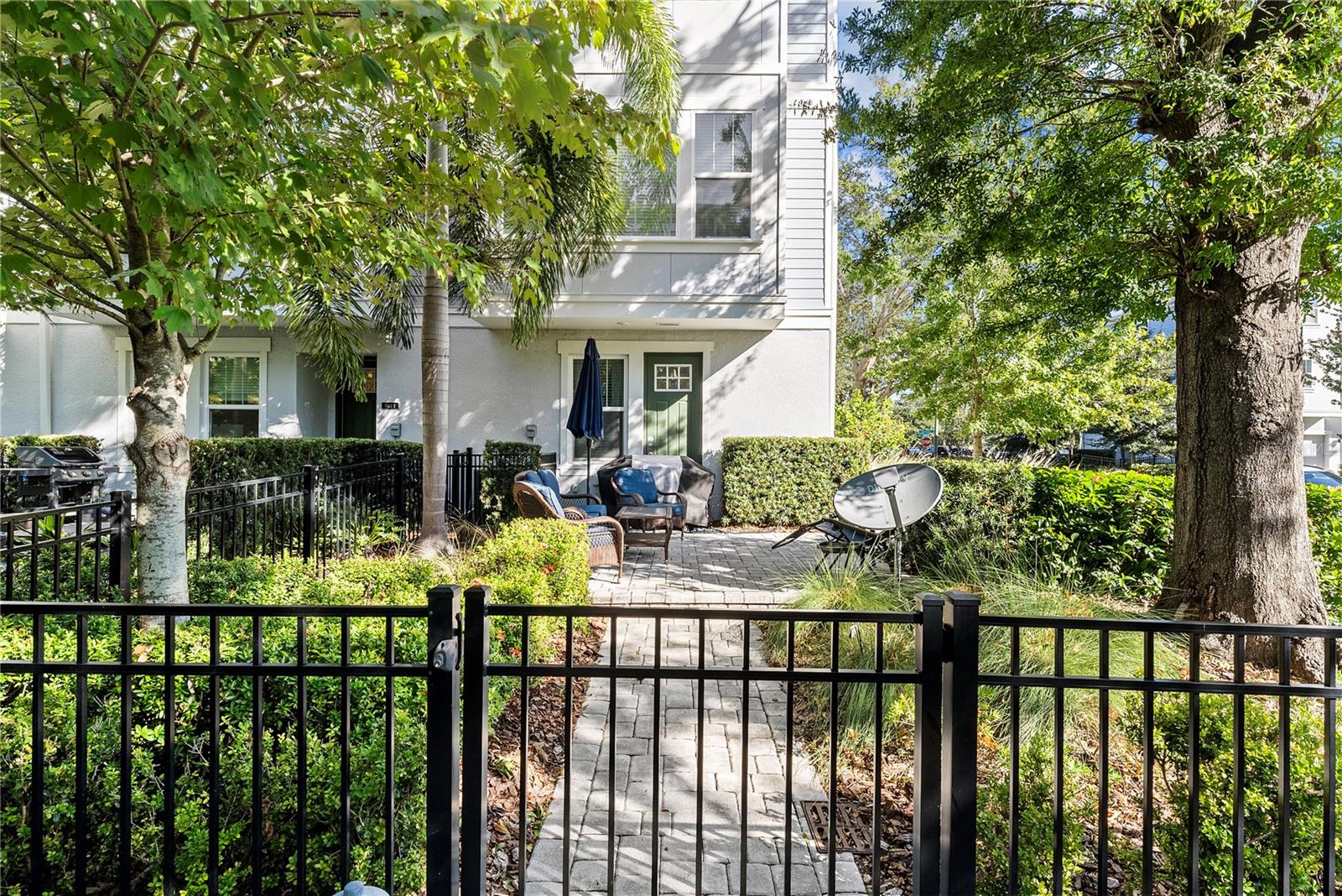 Image 40 of 41 For 203 Tampania Avenue 1