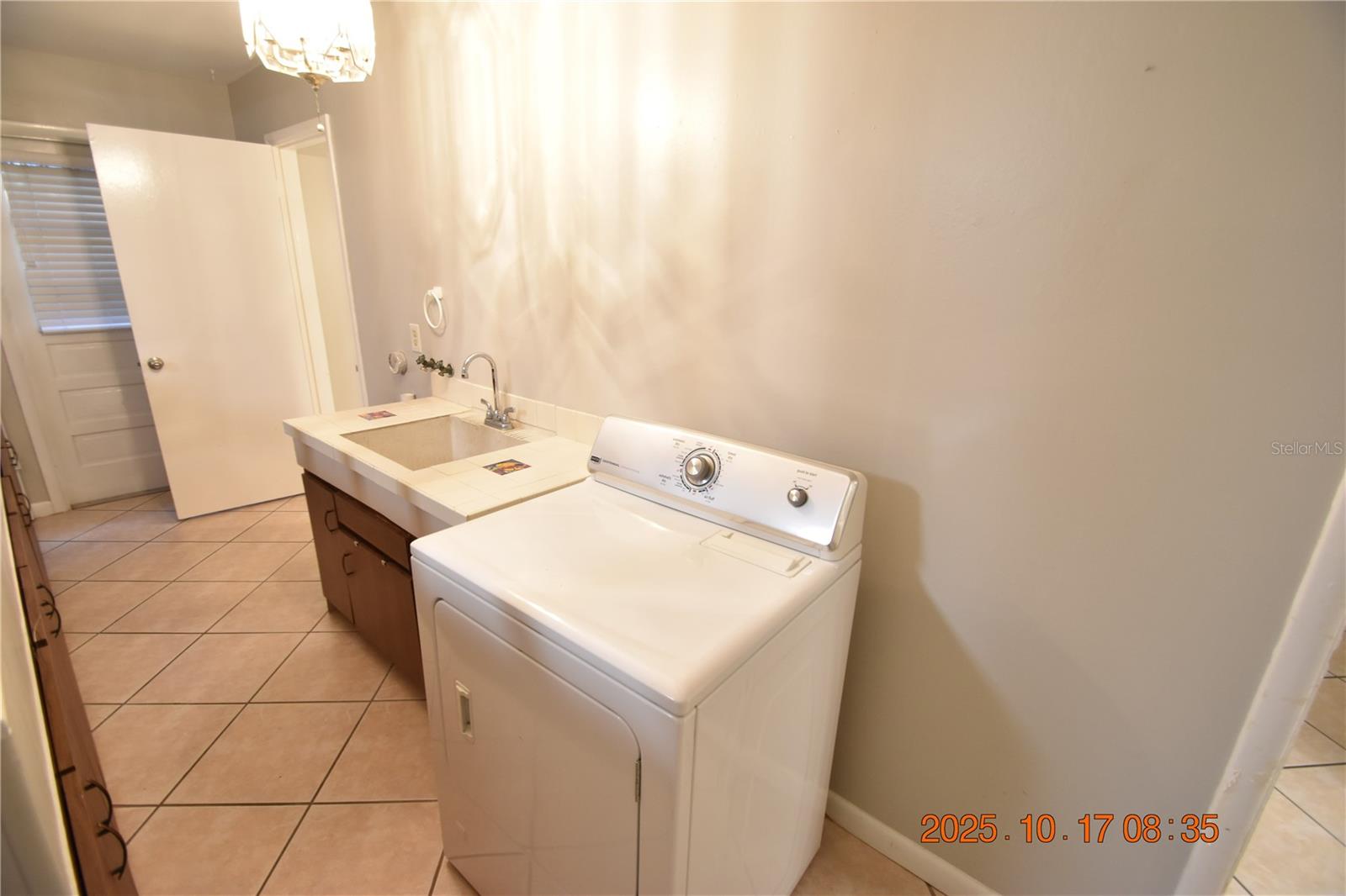 Image 20 of 62 For 4006 Leona Street