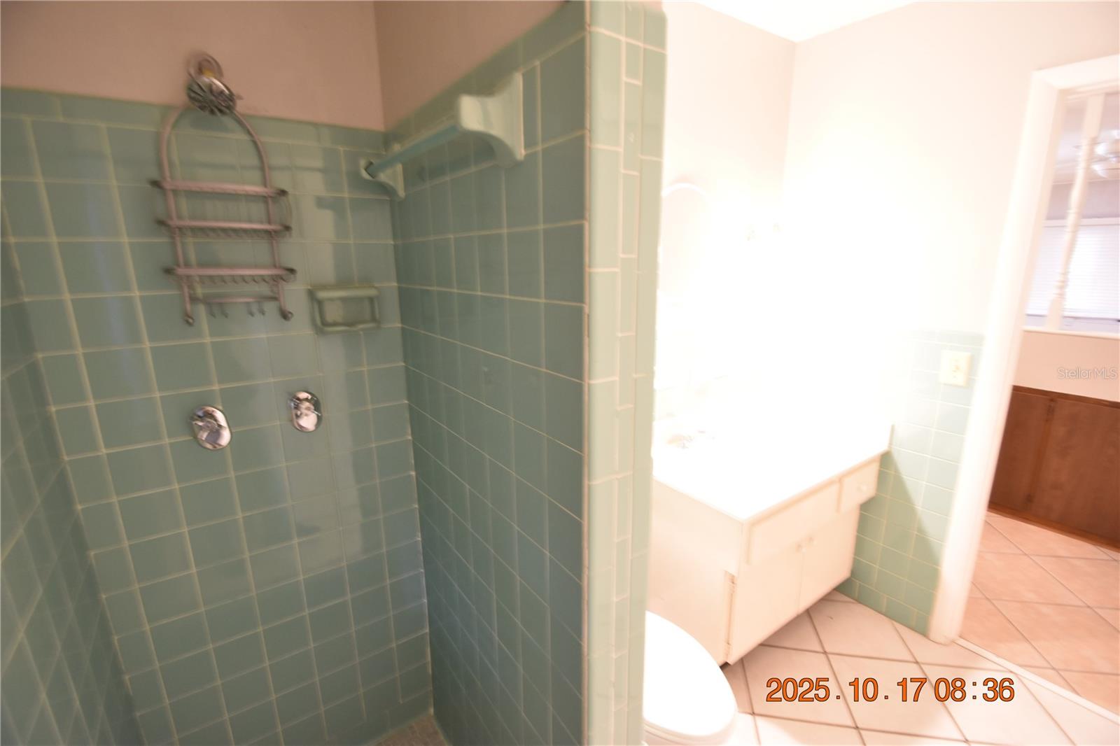 Image 23 of 62 For 4006 Leona Street