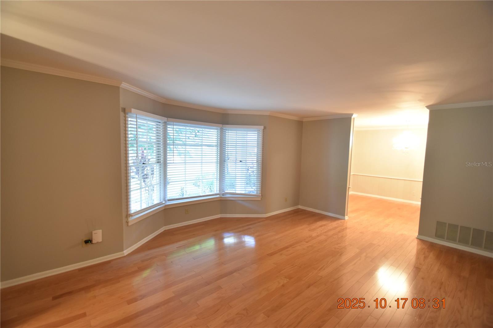 Image 3 of 62 For 4006 Leona Street