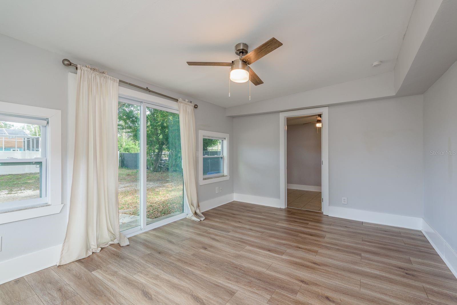 Image 15 of 21 For 3037 38th Avenue N