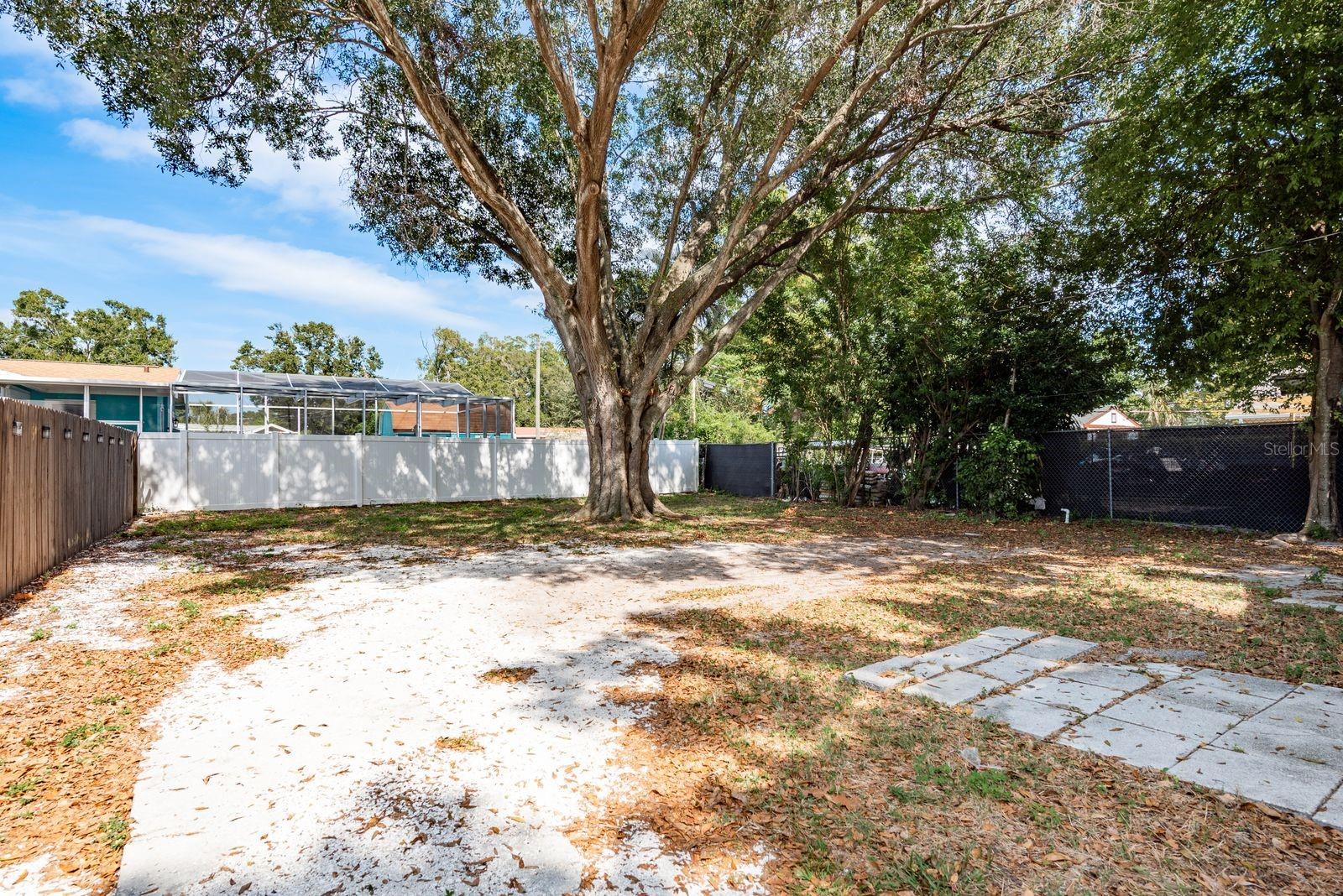 Image 17 of 21 For 3037 38th Avenue N