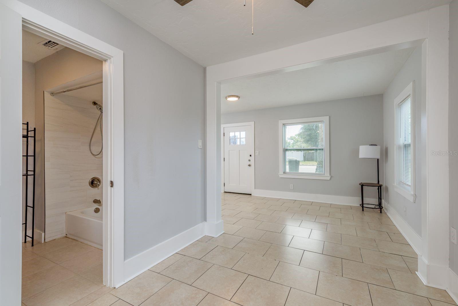 Image 9 of 21 For 3037 38th Avenue N