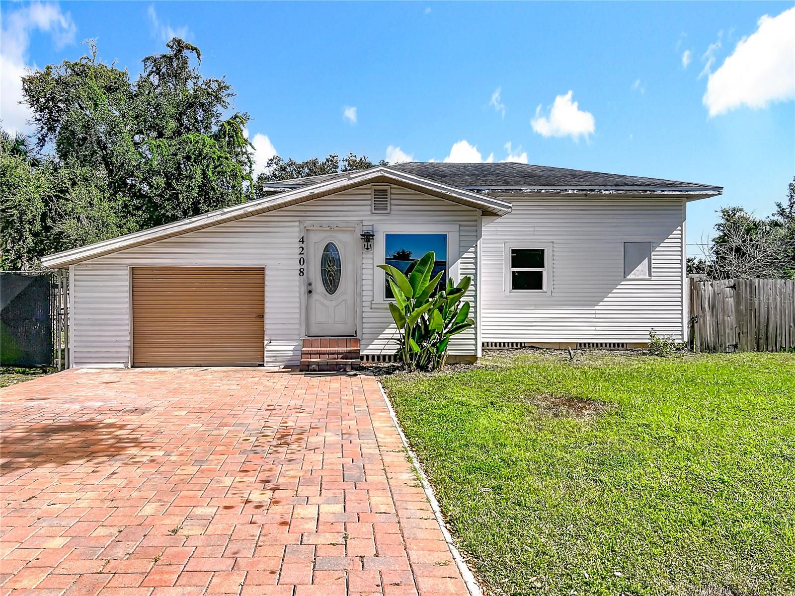 Image 2 of 33 For 4208 3rd Avenue Boulevard E