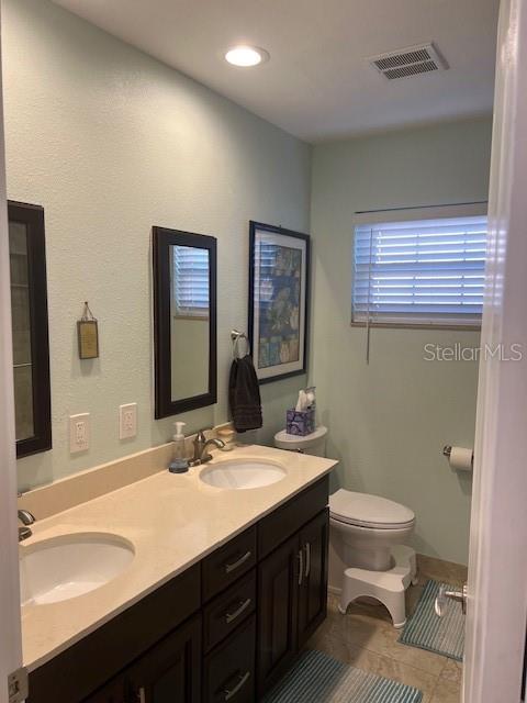 Image 29 of 37 For 13801 87th Avenue