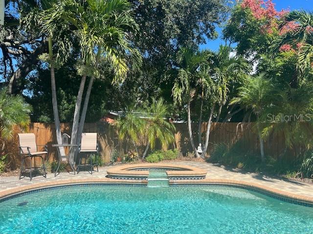 Image 3 of 37 For 13801 87th Avenue